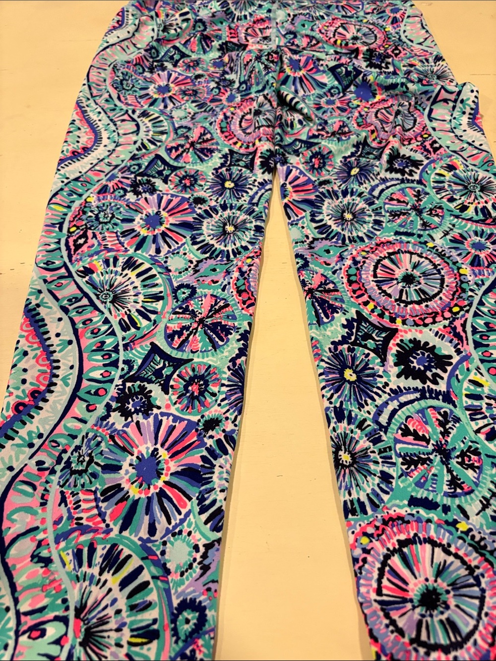 Lilly Pulitzer Leggings Bundle L EUC - Picture 2 of 4